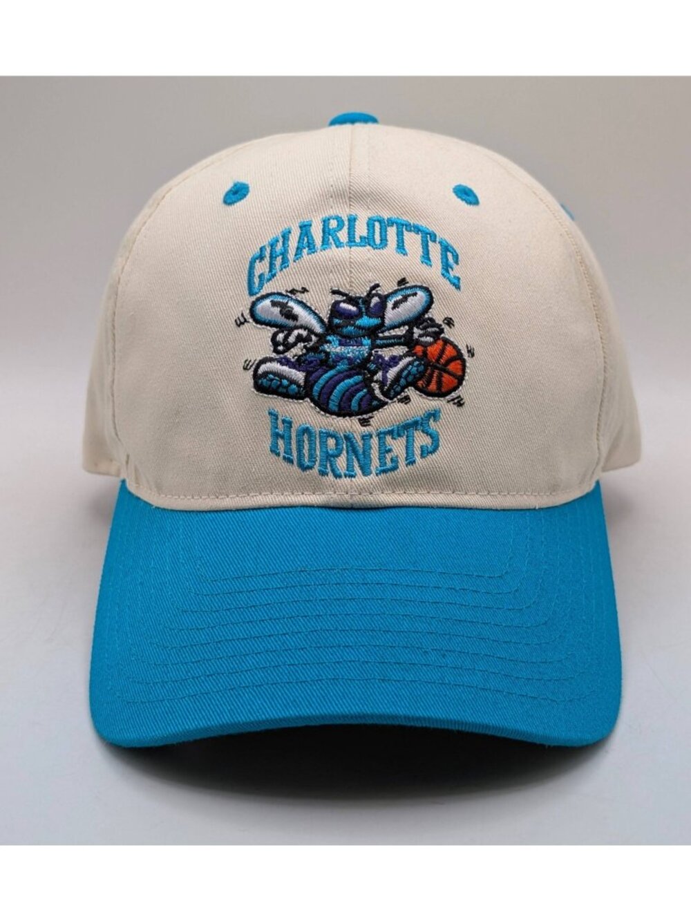 Charlotte Hornets Mitchell & Ness Hat Cap Cream Teal NBA Basketball Strap Back - Picture 2 of 6